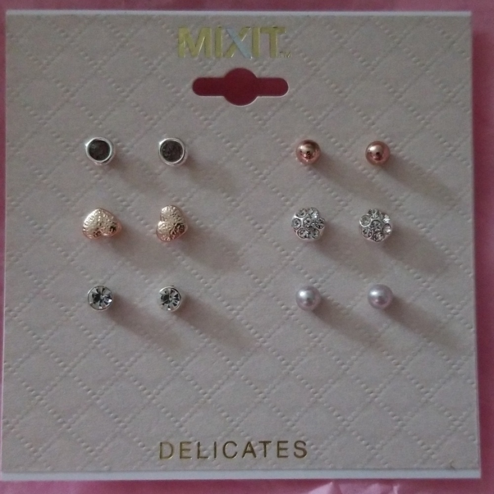 MIXIT delicates 6x pairs of earrings